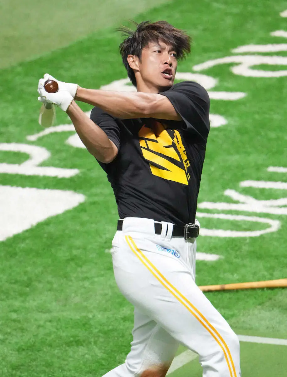 【画像・写真】ソフトバンク柳田悠岐　復帰即!第1打席で貫録の右前打　右太腿裏の筋挫傷から約4カ月ぶりの1軍昇格