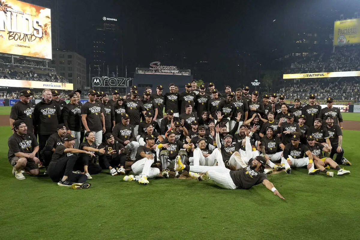 【画像・写真】WCシリーズは3球団が連勝突破！ブルワーズ、メッツは第3戦決着へ　地区SでドジャースVSパドレス