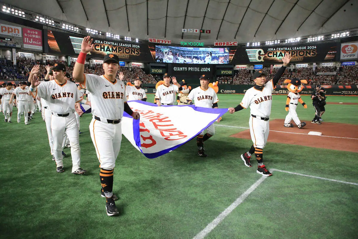 【画像・写真】巨人・岡本＆吉川尚輝が全143試合先発　左脇腹痛・吉川は第1打席で代打送られるも「大丈夫」
