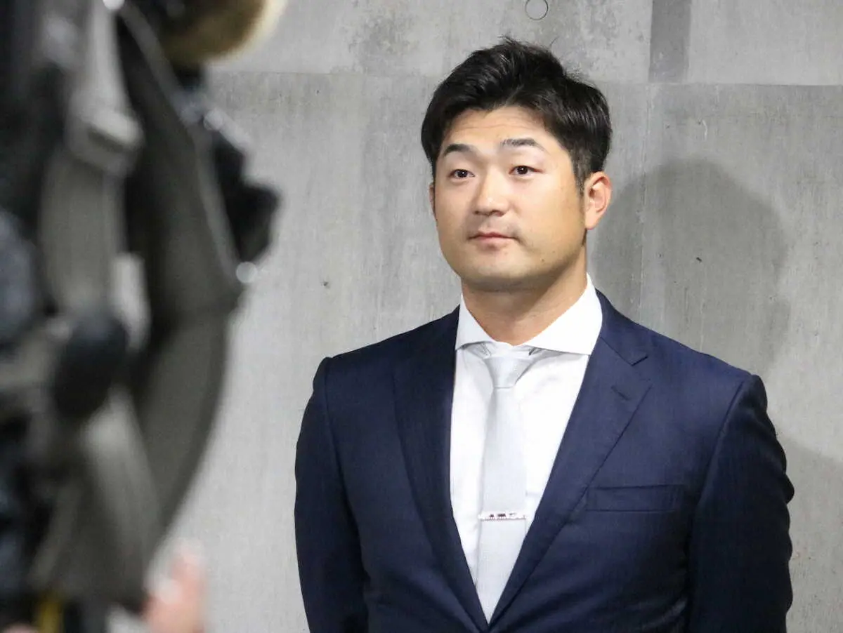 【画像・写真】広島・岡田に戦力外通告「すごくやり切った」も現役続行希望、計6選手と来季契約結ばず