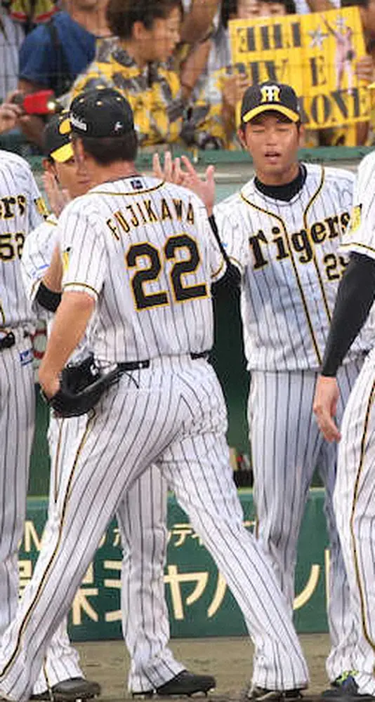 【画像・写真】阪神・高橋、藤川新監督に誓う！ローテ完走　プロ7年終えた今季まで「1軍完走」未達成