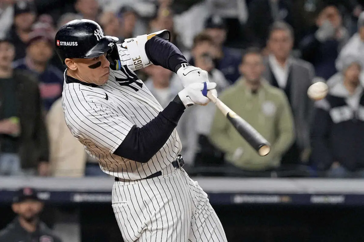 【画像・写真】ヤンキース・ジャッジが今季ポストシーズン1号！　通算14本目、リーグ優勝決定シリーズで待望一発