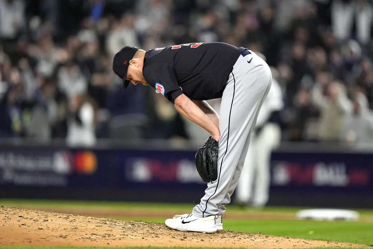 【画像・写真】2連敗ガーディアンズ、第1戦先発のカッブが腰痛で今季絶望　ライブリーを登録