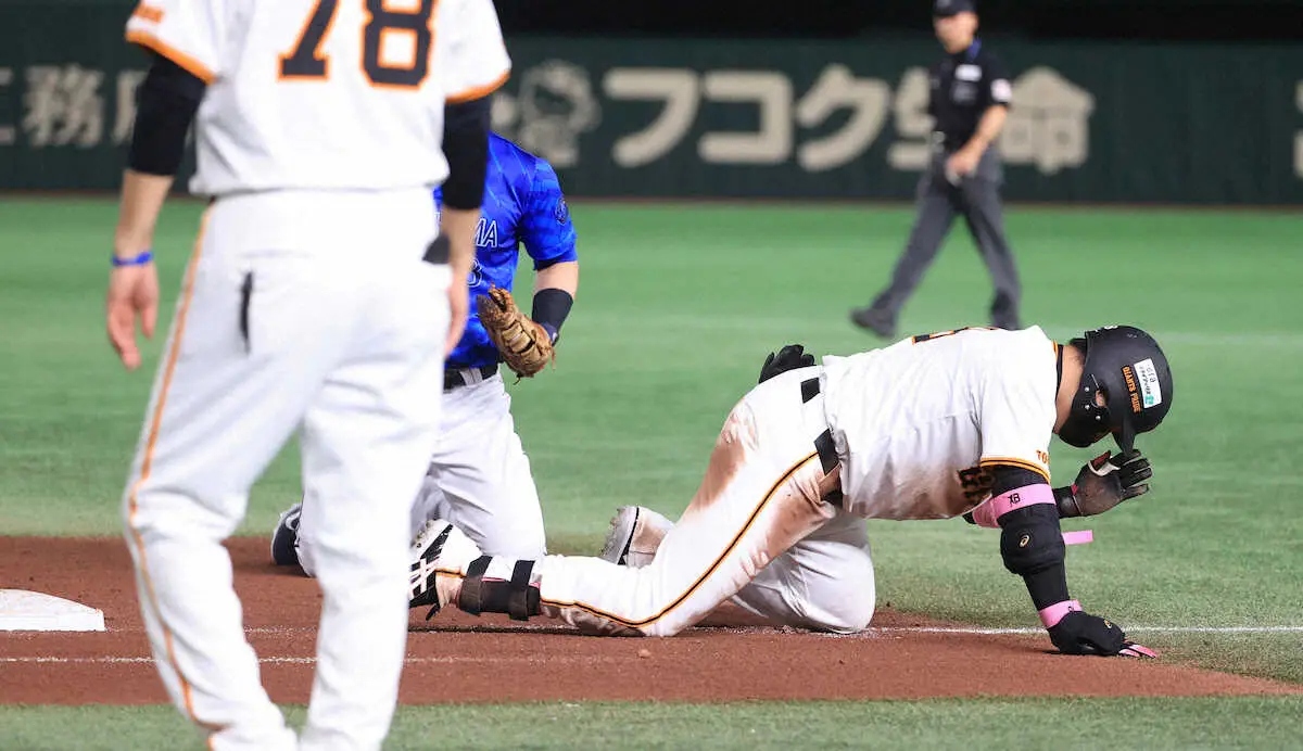 【画像・写真】巨人　35歳・丸佳浩、気迫のヘッスラ及ばず…安打がリプレー検証で一転アウトに