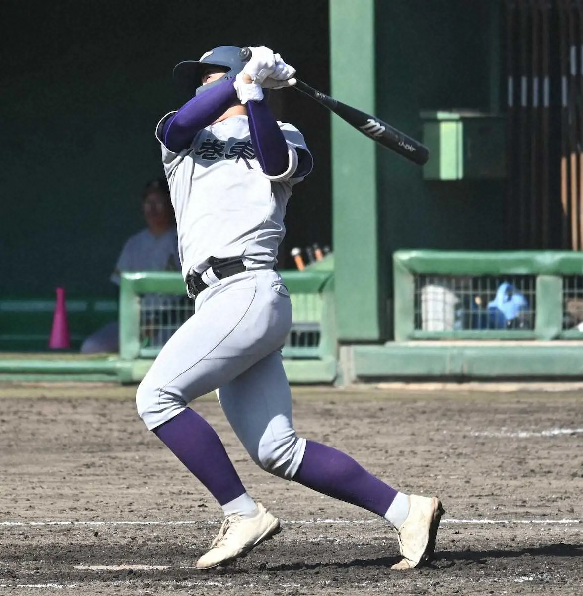 【画像・写真】花巻東　センバツ当確ならず　巨人・古城茂幸3軍打撃コーチ次男・大翔ミス悔やむ