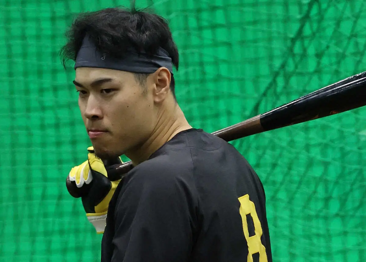 【画像・写真】阪神・佐藤輝　今オフは「負けたヤツの特権というか、しっかり練習したい」