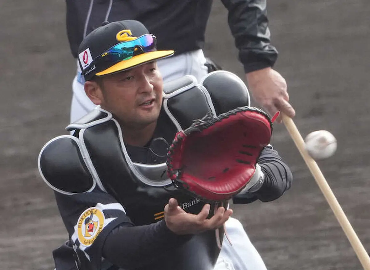【画像・写真】ソフトバンク・嶺井　“第3の捕手”へ1軍合流　小久保監督「どんなことが起こるか分からない」