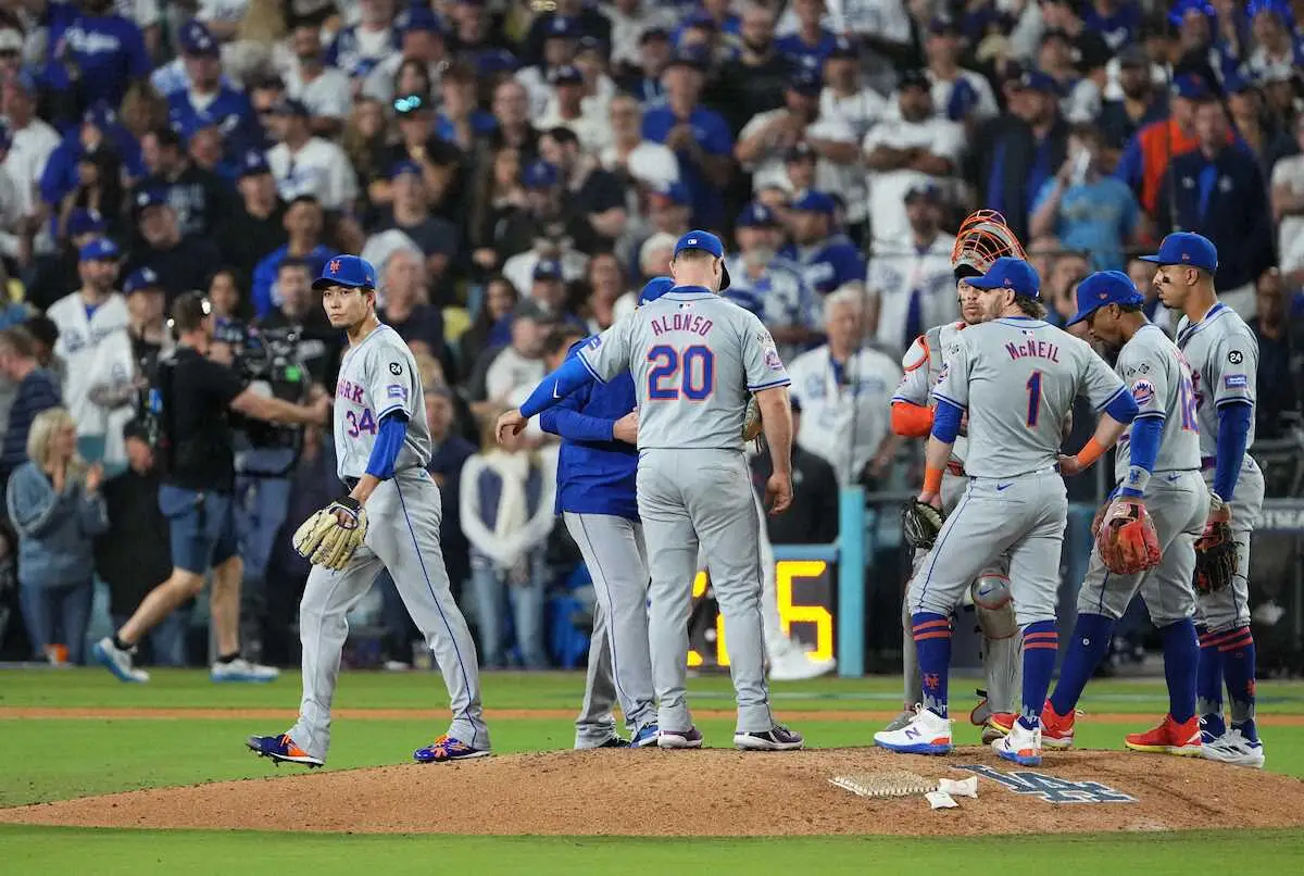 【画像・写真】メッツ・千賀　救援も3失点で終戦…「こういう舞台でチームを勝ちに導ける存在でいたい」