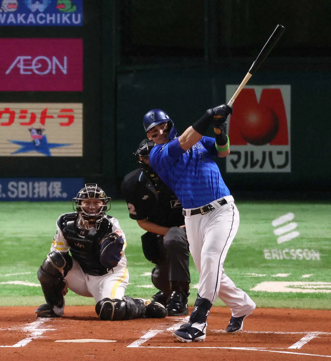 【画像・写真】DeNAが3戦目で初めて先制　牧の遊ゴロの間に三塁走者が生還　強行出場オースティンも激走