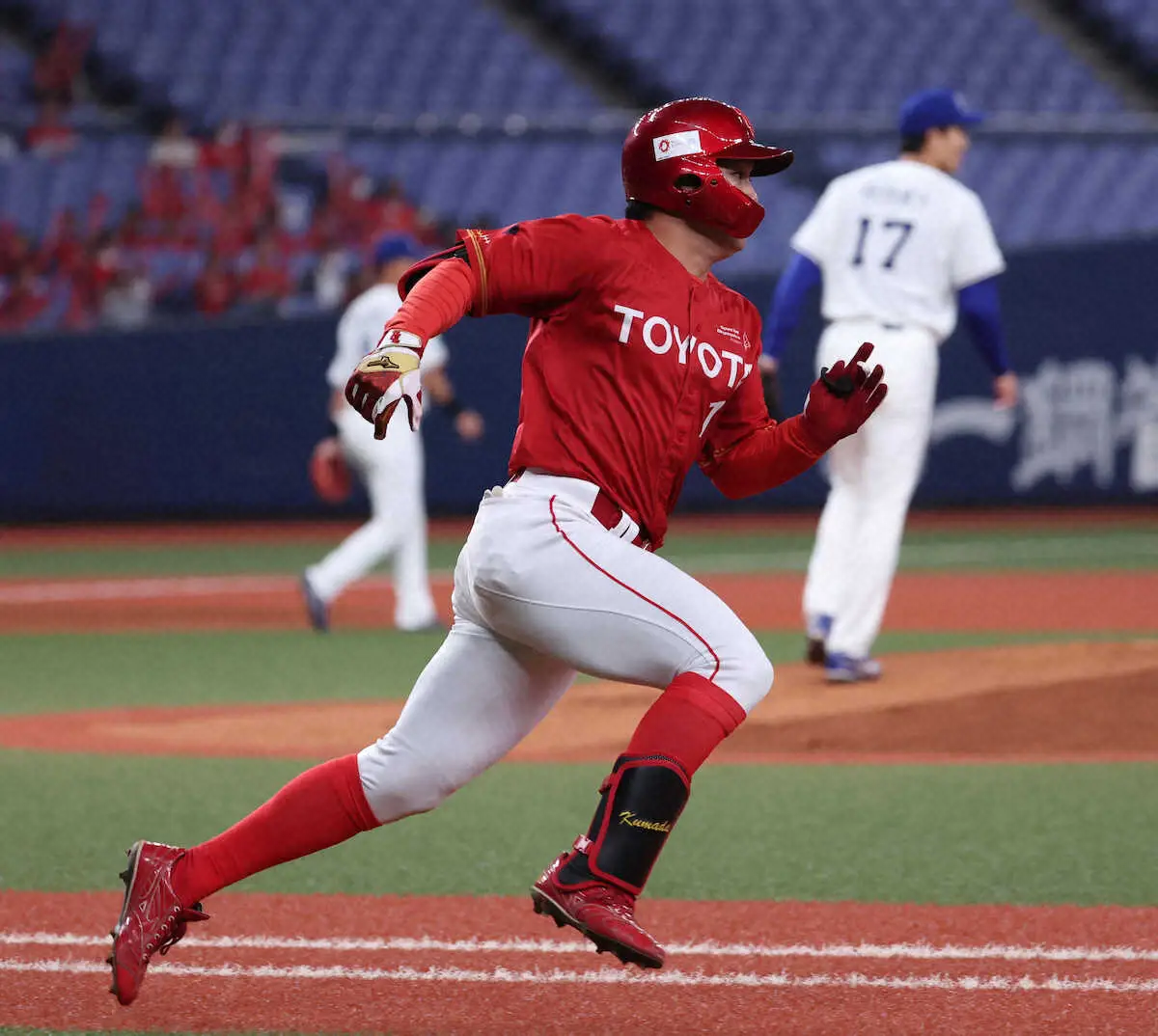 【画像・写真】トヨタ自動車が準々決勝進出　入社1年目の熊田任洋が大勝を呼ぶ3安打