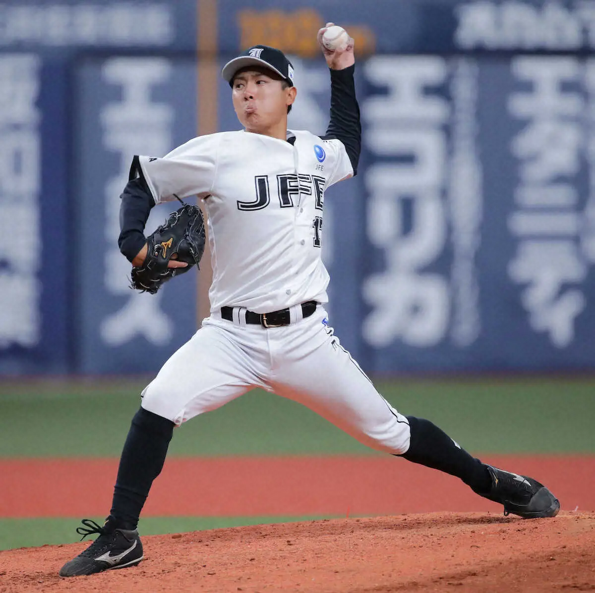 【画像・写真】JFE西日本が2年連続8強　身長1メートル73、小柄な“秘密兵器”西野が全国デビュー勝利