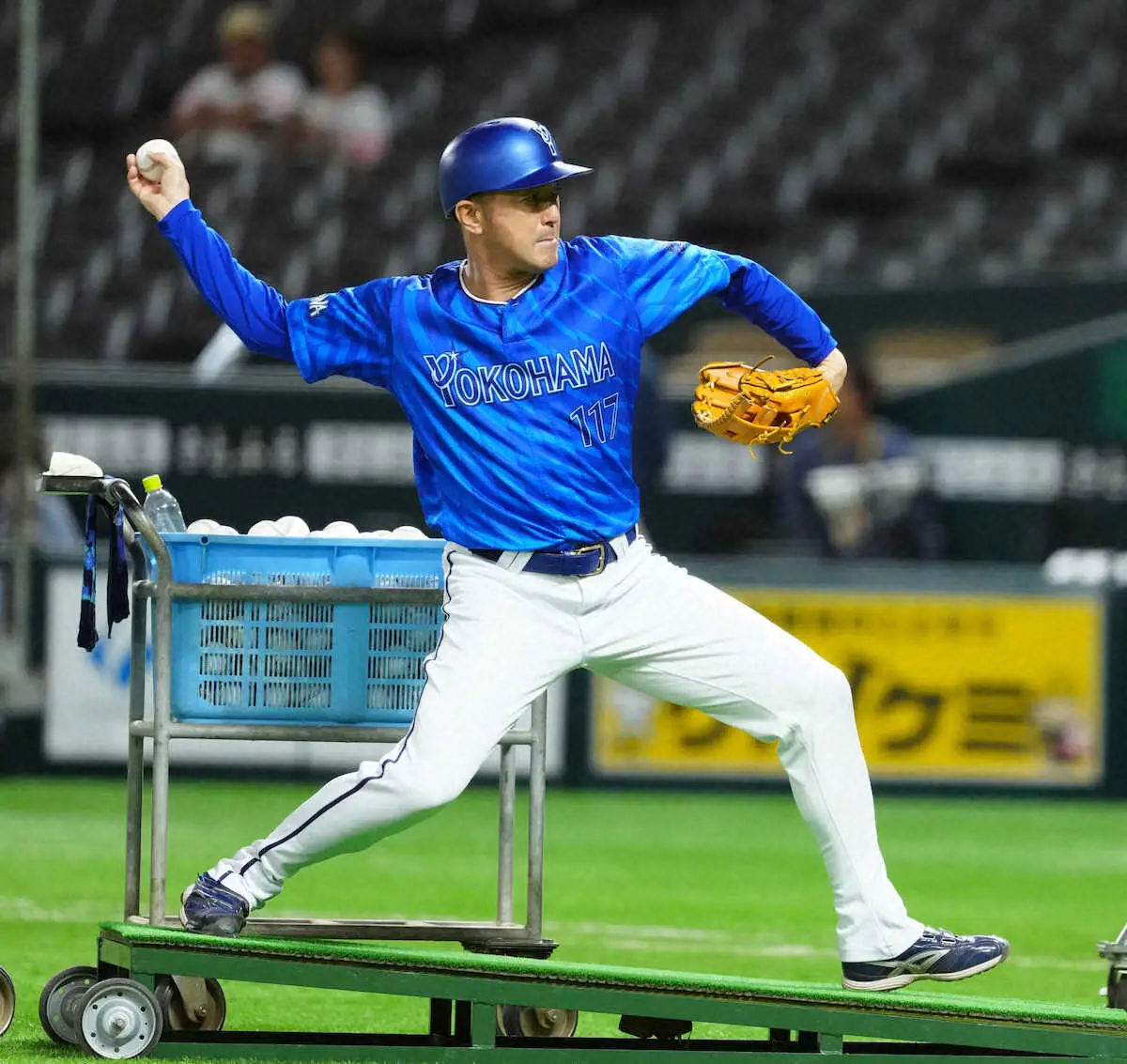 【画像・写真】【DeNA】福本打撃投手は骨折しても頂点へ投げ続けた！スポニチ独自、日本一秘話連載スタート