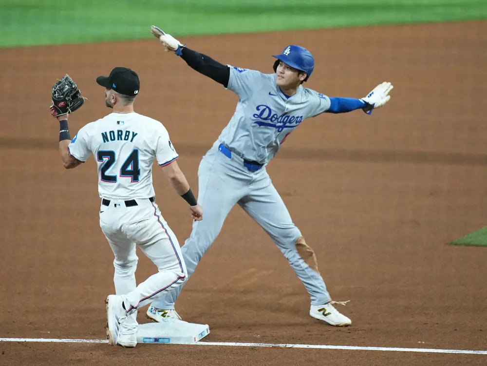 【画像・写真】大谷翔平「51盗塁」めぐり野球ファンが訴訟　ドジャースが「不当に差し押さえ」としてベース引き渡し要求