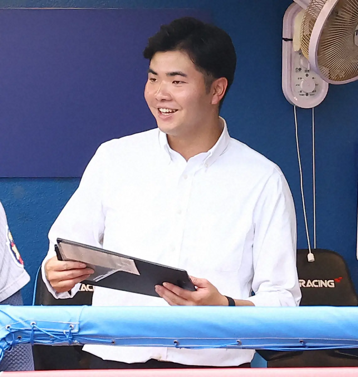 【画像・写真】慶大野球部に「馬が来た！」　清原だけじゃない…異例ルートを歩んだ宮田健太郎主務