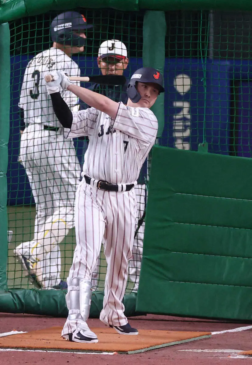 【画像・写真】侍ジャパンに日本シリーズ組が合流　初選出の佐野「僕の中の大きな目標だった」