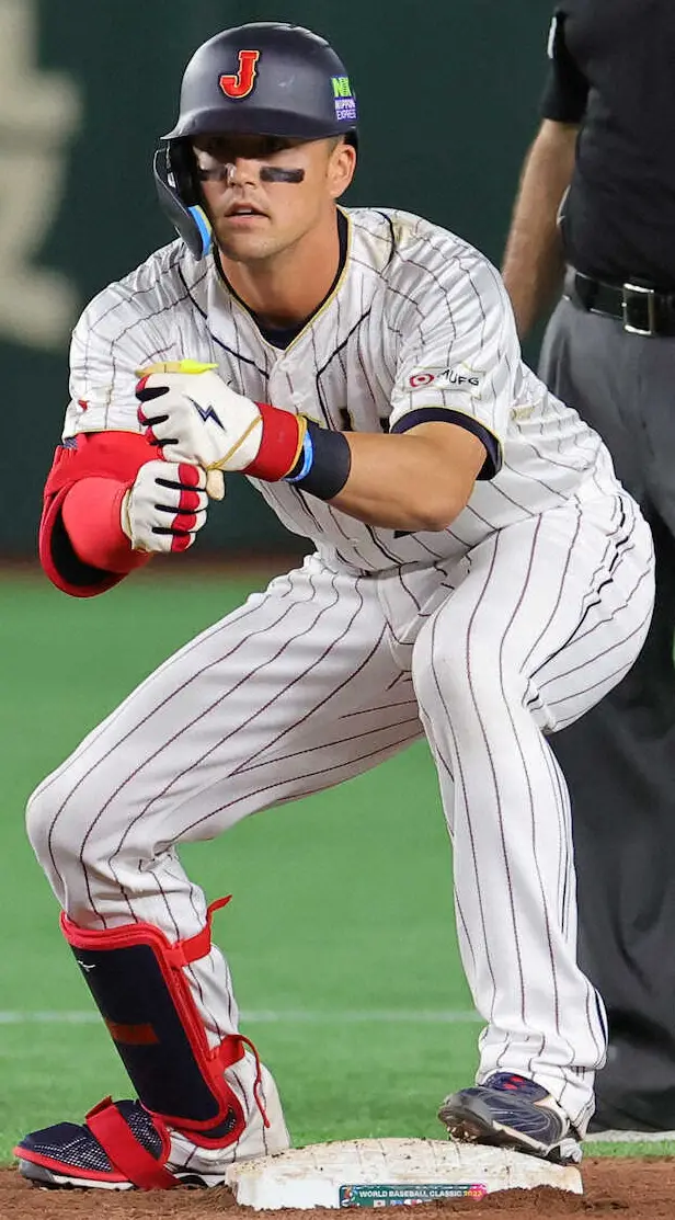 【画像・写真】桑原は井端Jのヌートバー!　同じ外野手リードオフマンで元気印「姿勢でも、言葉でも、鼓舞できるように」