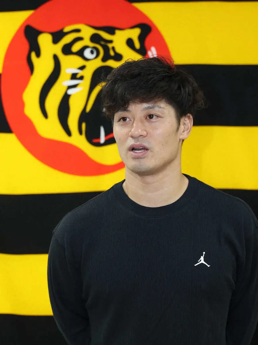 【画像・写真】阪神・坂本が残留表明　「たくさんのタイガースファンの前で野球ができる幸せ。こんなことはないなと」