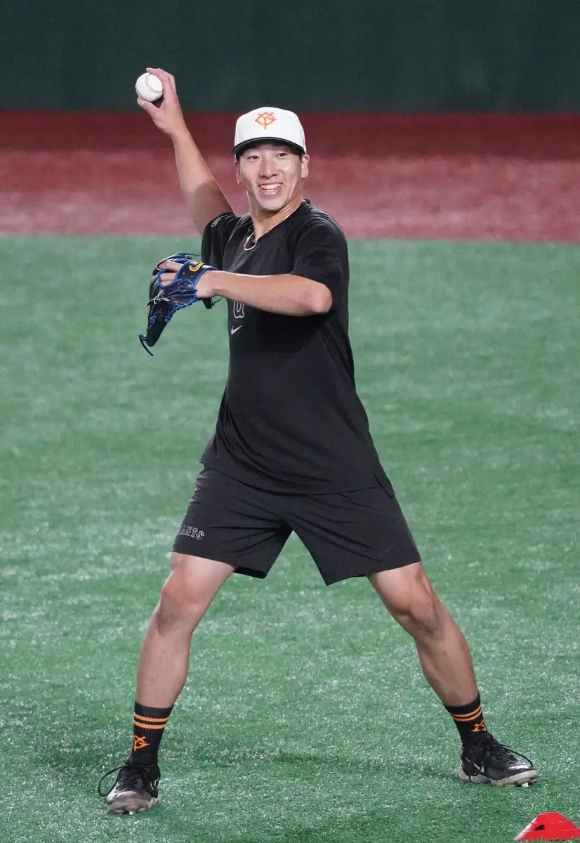 【画像・写真】巨人・山崎伊織はド天然？　投手4人でお出かけも「ここどこ？」と予想外の展開に　大勢ぶっちゃけ