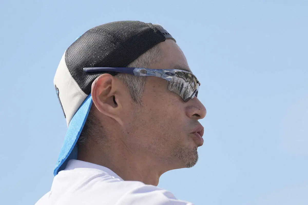 【画像・写真】イチロー氏　母校・愛工大名電を電撃訪問！OBとして“愛のムチ”「この成績はない」「名電のプライドを」