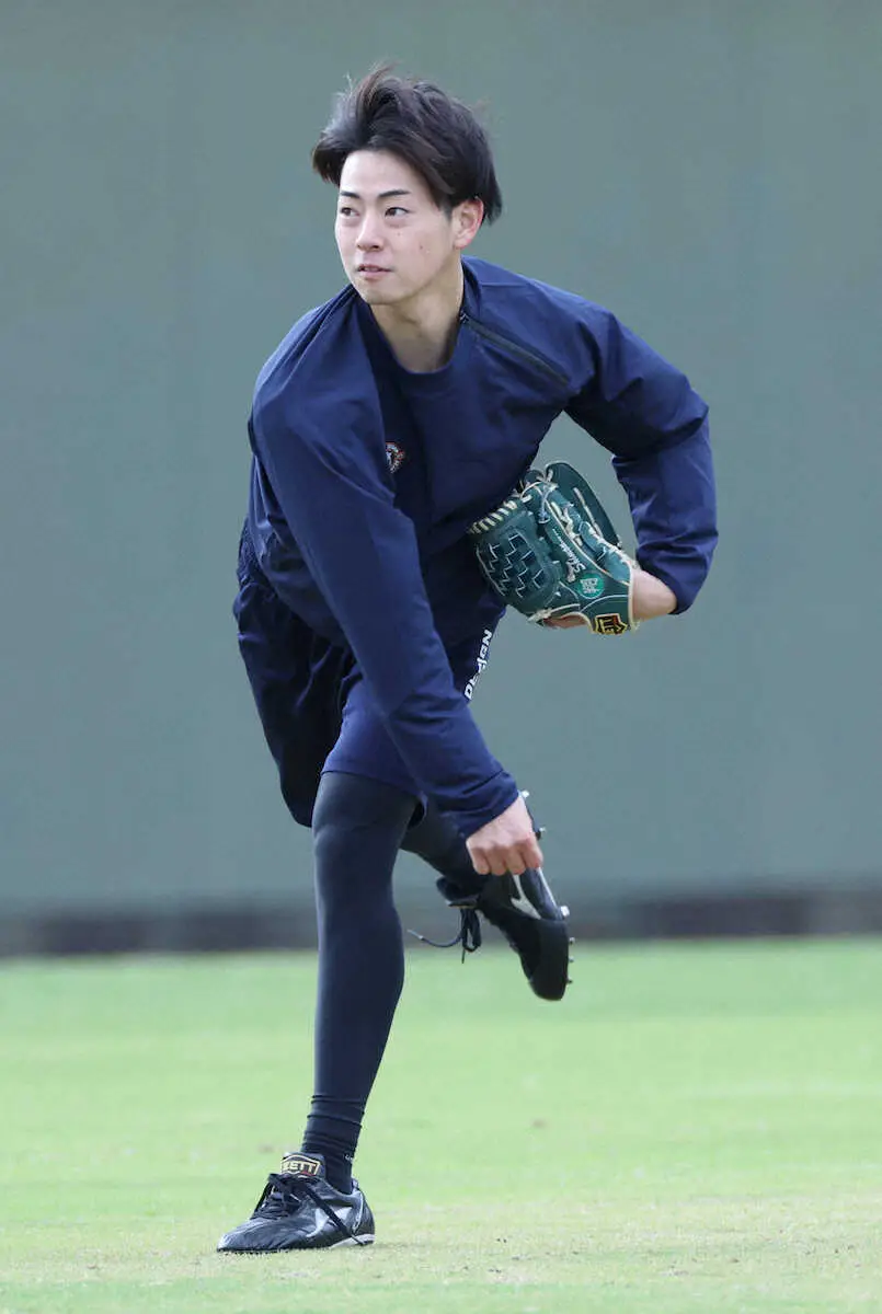 【画像・写真】阪神・下村　V奪回最後のピースになる　今年4月右肘手術　来季終盤復帰誓う