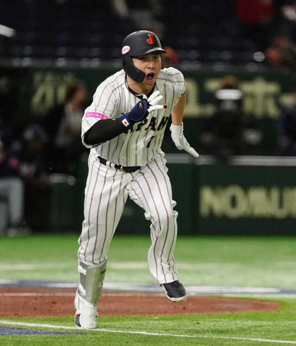 【画像・写真】【プレミア12】侍ジャパンが広島コンビで逆転　5回坂倉が同点右翼線二塁打、小園が勝ち越し右翼線三塁打