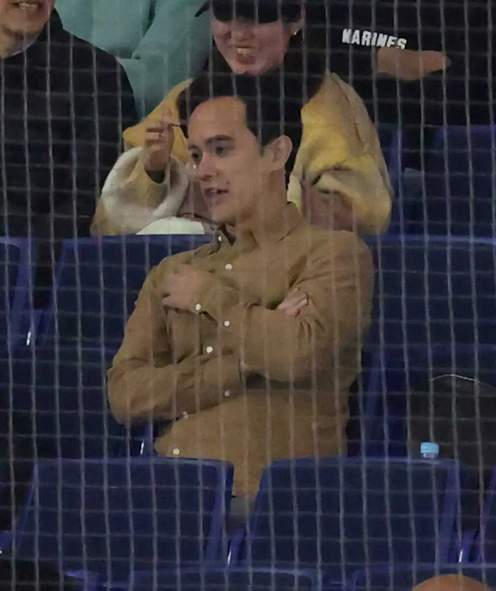 【画像・写真】【プレミア12】大谷翔平の通訳が生観戦でネット騒然「大谷さん日本にいる？」「明日のMVP発表は…」