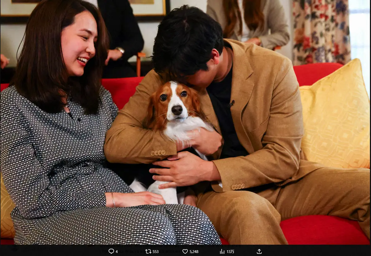 【画像・写真】MLB、大谷翔平ファミリーの幸せショット披露　デコピンを“吸う”大谷を真美子さんが優しく見つめる