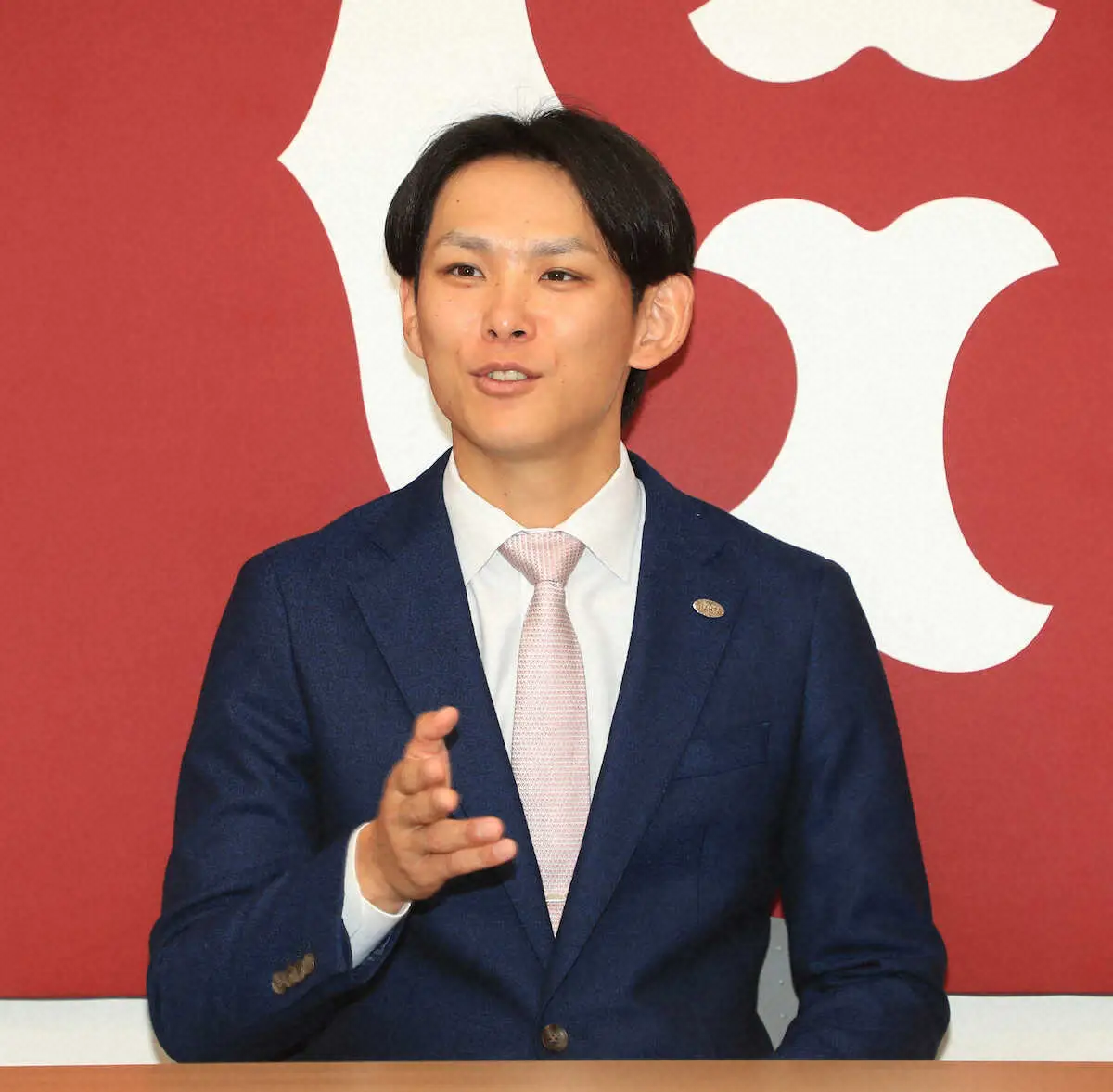 【画像・写真】移籍1年目の巨人・泉が1650万円アップ「これ以上ないくらいの評価をしていただいた」