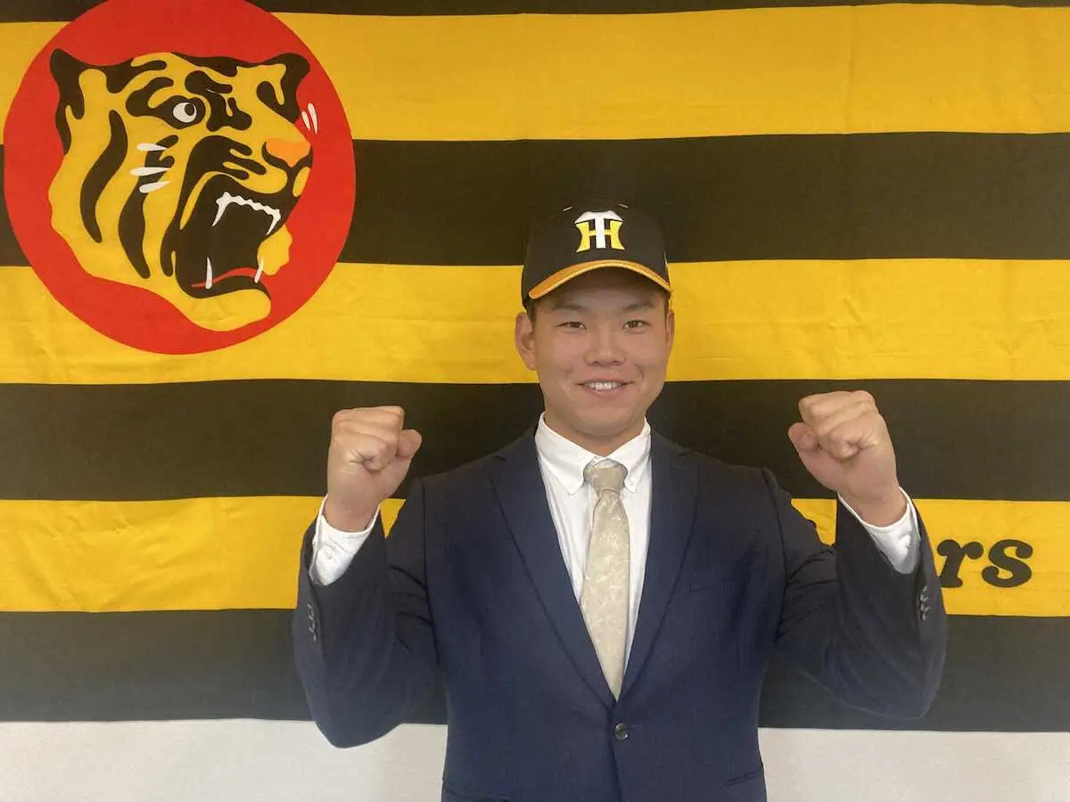 【画像・写真】阪神育成2位嶋村が仮契約　打てる捕手目指す「早く支配下になれるように」