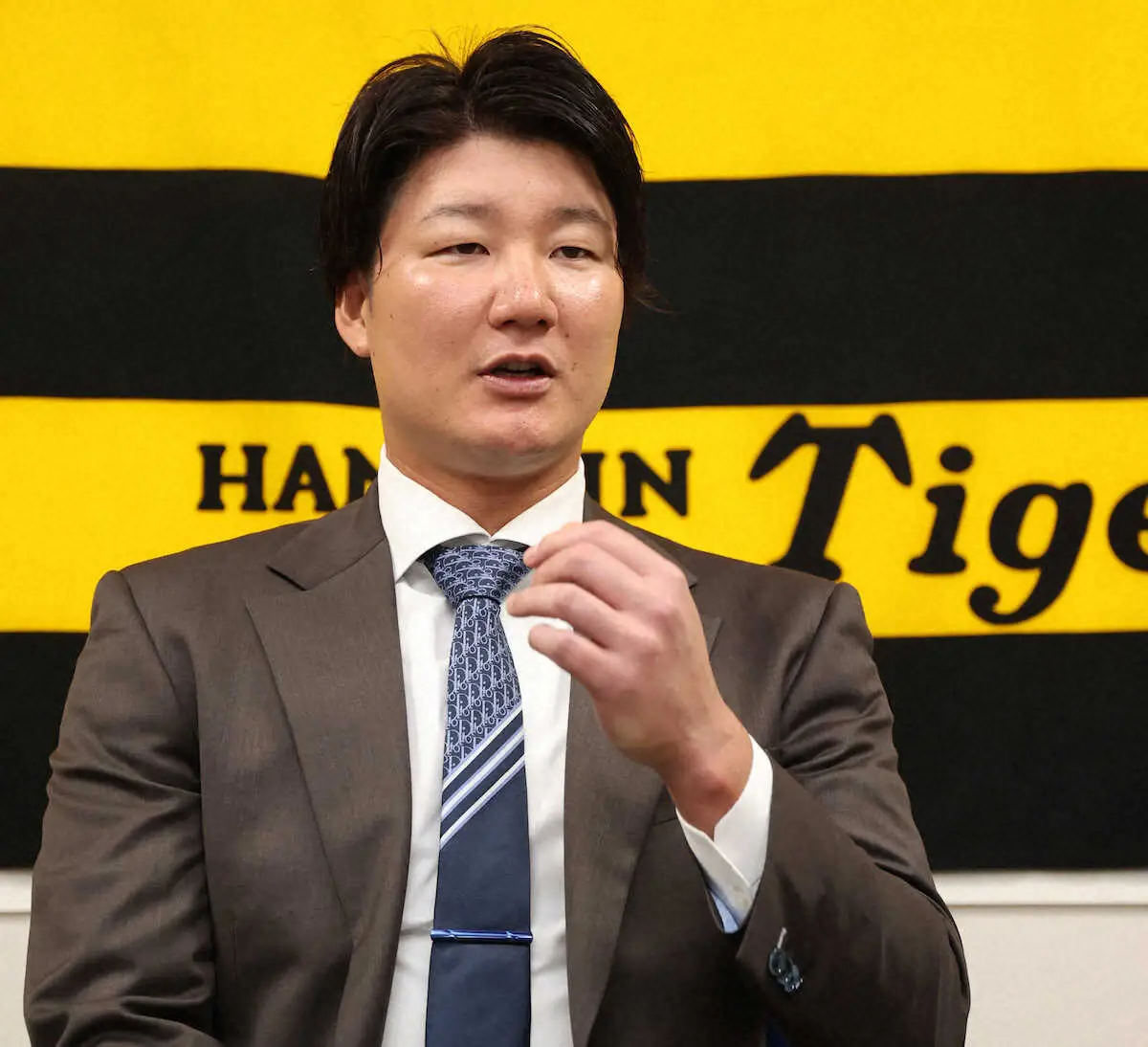 【画像・写真】阪神・渡辺諒　250万円増の来季年俸4000万円でサイン