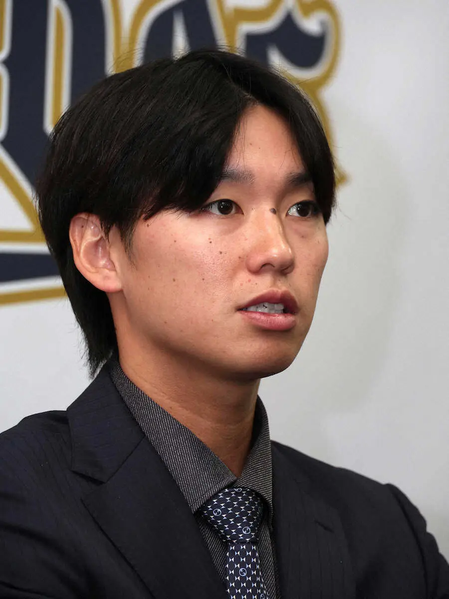 【画像・写真】オリックス・石川　声出しの評価も「僕の中では逃げかなと…」出場機会増加へ覚悟、100万円ダウンで更改