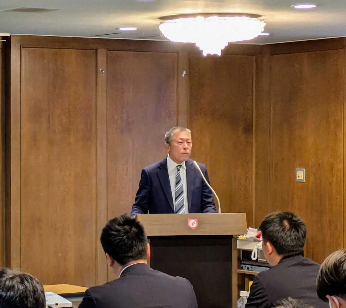 【画像・写真】阪神・岡田前監督で実感した「あいさつ」の意味～U―18日本代表監督　甲子園塾