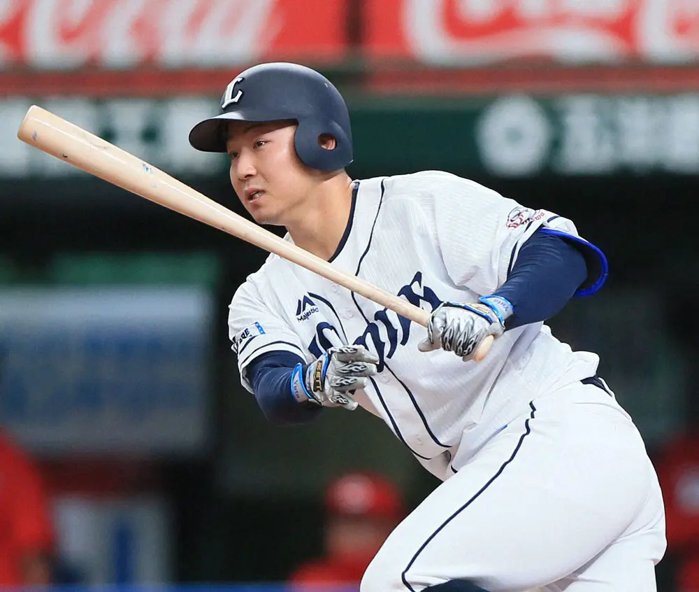 【画像・写真】西武　古賀悠斗は1800万円増の年俸4600万円　オフは中大の先輩DeNA・牧と自主トレ