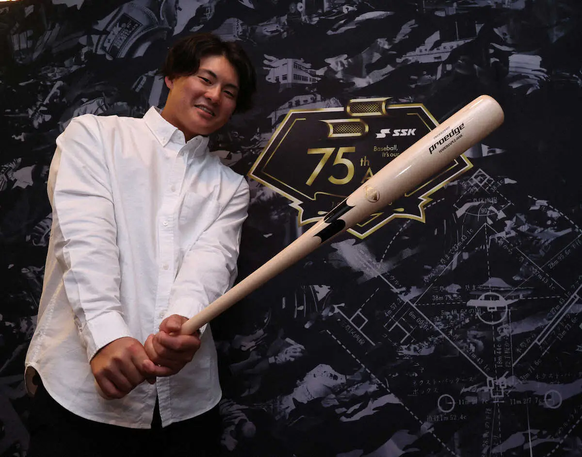 【画像・写真】阪神・前川　新相棒は唯一無二の極細　イチロー型、ムネリンモデルで飛躍期す