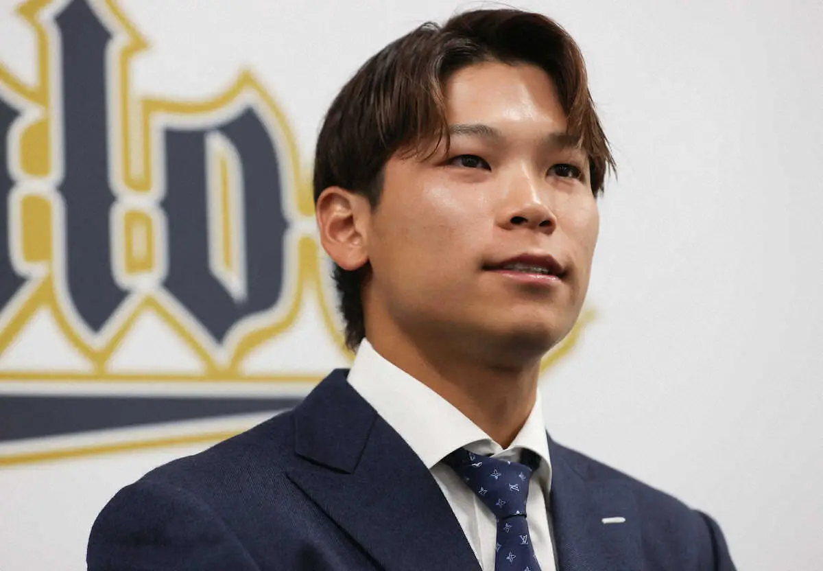 【画像・写真】オリックス・中川悔し大トリ更改　“鉄人魂”で来季逆襲期す「多少のケガでも、来年は全部やりきる」
