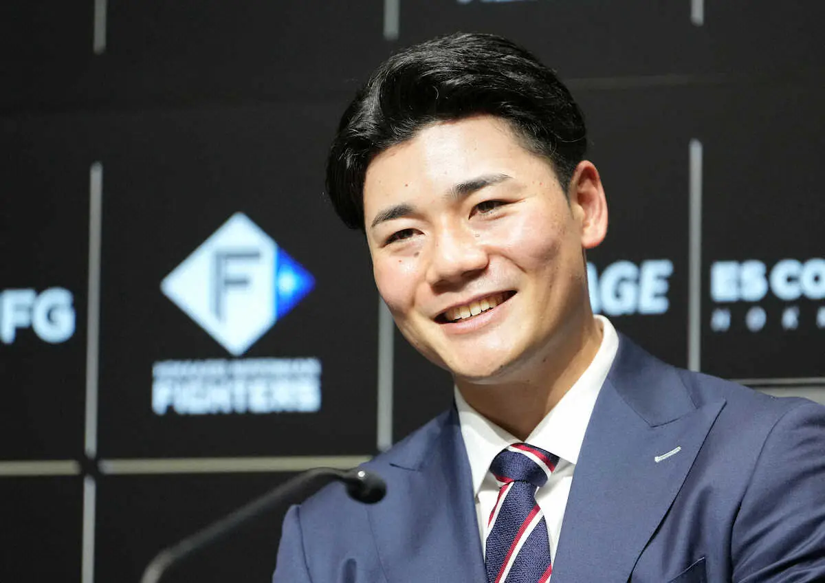【画像・写真】日本ハム・清宮幸太郎が4400万からアップ更改「後半は取り返せたか分からないですけど少し活躍できた」