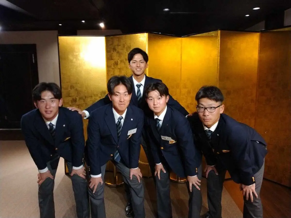 【画像・写真】明大来季の新幹部発表　宗山の後を継ぐ新主将の木本圭一「リーグ優勝、そして日本一」