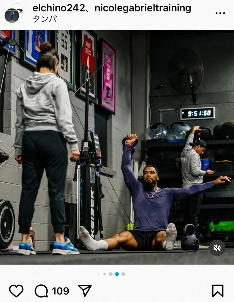 【画像・写真】去就揺れるT・ヘルナンデスが来季に備えトレーニング施設で汗　ゲレロと談笑も　ファンやきもき！？