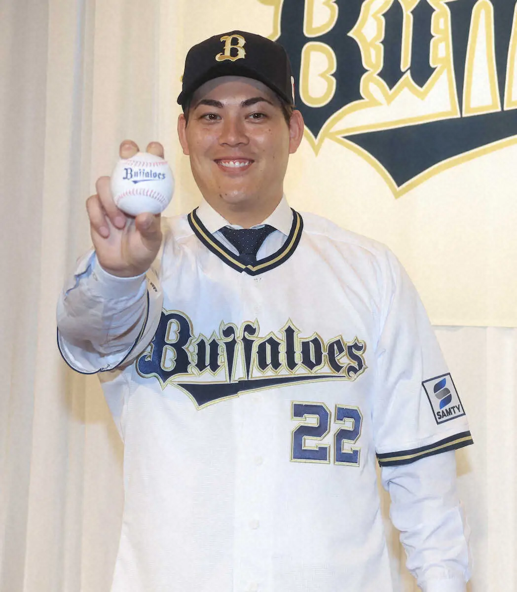 【画像・写真】オリックス・九里　完投増やして200投球回到達「強くこだわりを持っている」　入団会見で誓う