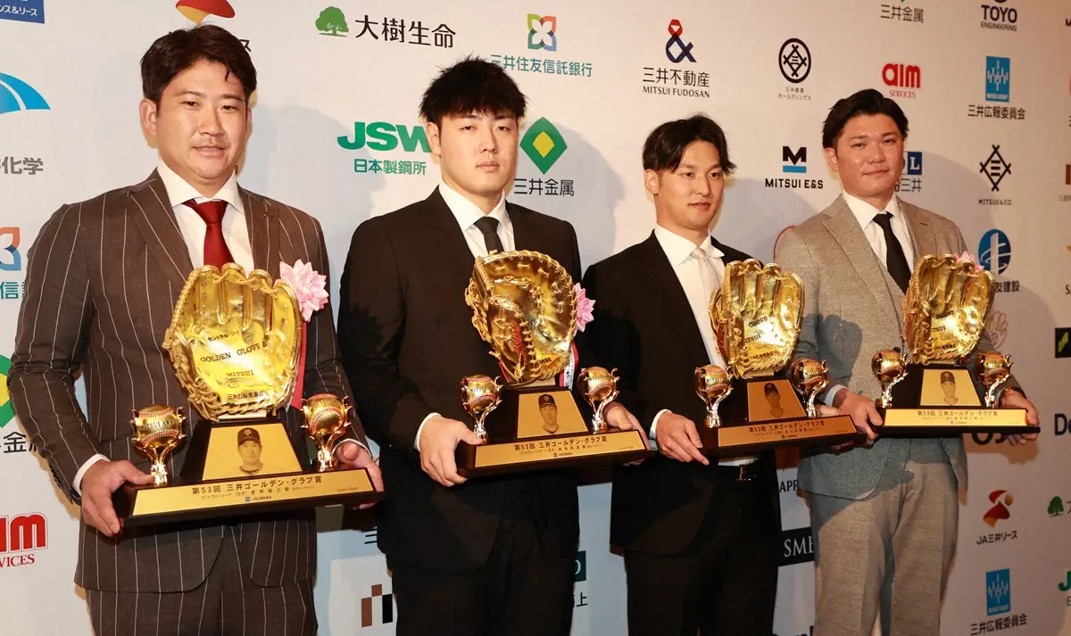 【画像・写真】巨人・坂本勇人が岡本和真の守備を大絶賛！「天才級にうまいよ、あいつ」