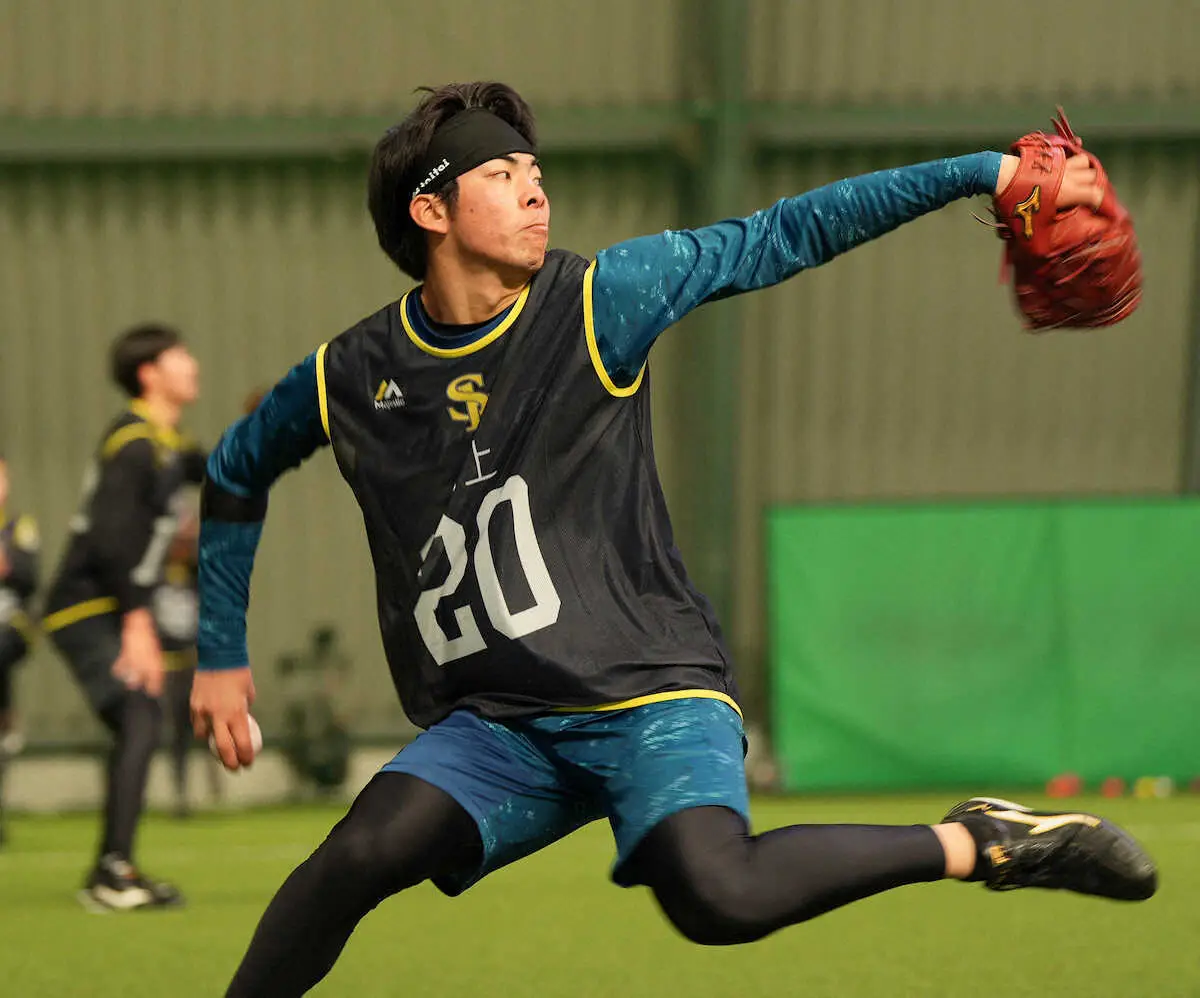 【画像・写真】【ソフトバンク新人合同自主トレスタート】城島CBOの金言にドラ1右腕・村上泰斗「そういう意識で」