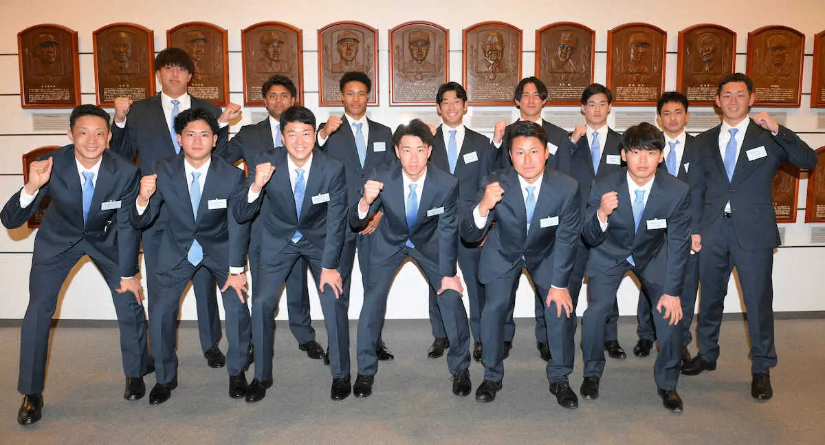 【画像・写真】西武・ドラフト1位斎藤大翔「3年目までにショートのレギュラー」新人研修会終え目標掲げる