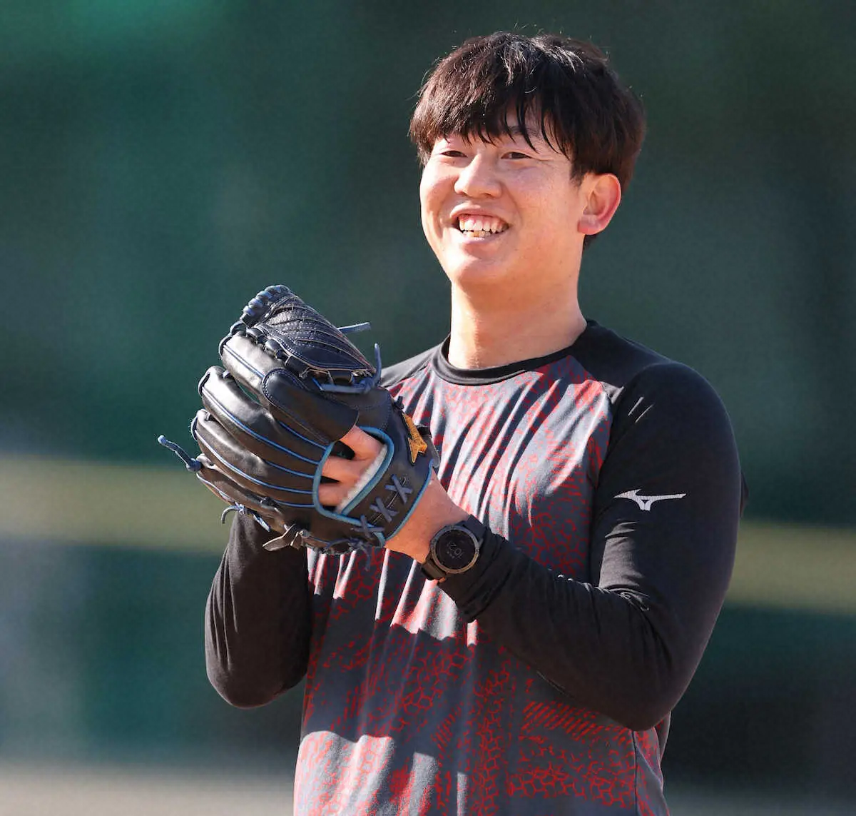 【画像・写真】阪神・畠　近大コラボ狙っテル!?　後輩・佐藤輝と共闘で母校創設100周年コラボグッズ発売計画