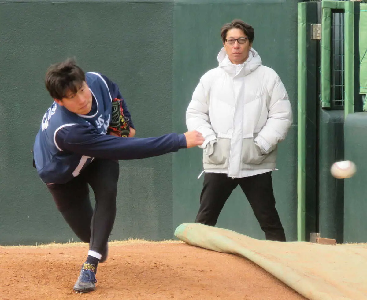 【画像・写真】ヤクルト育成3位の下川　春季Cで1軍入り浮上　貴重なサブマリン　指揮官「凄く大事な戦力」