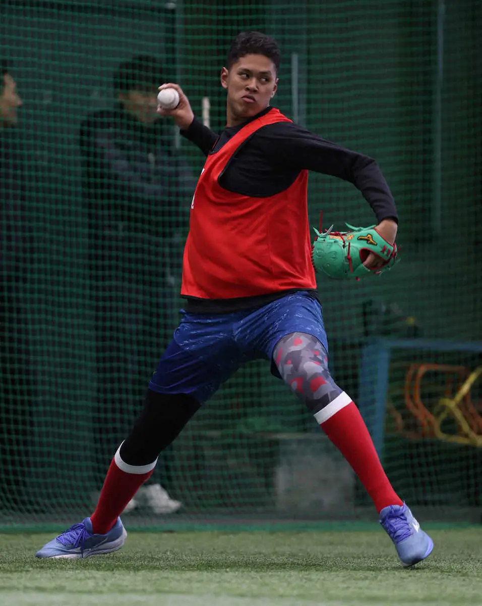 【画像・写真】広島・ドラ5菊地　お米と肉が大好き!　NPB日本選手最長身2メートル右腕がプロでビッグな進化目指す