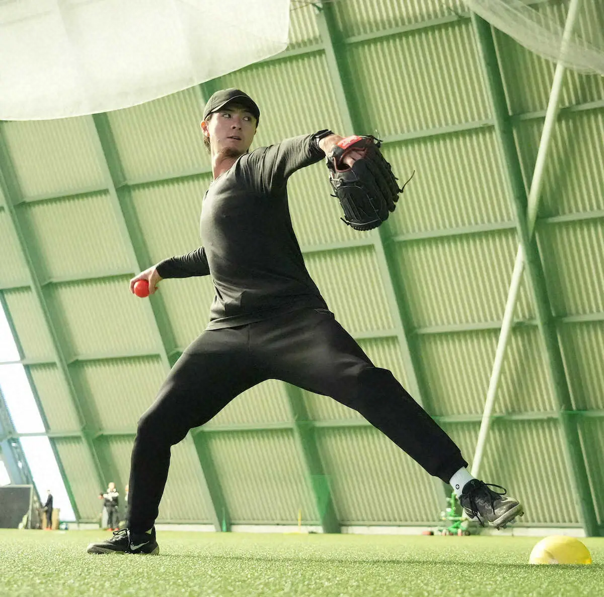 【画像・写真】ソフトバンク・上沢「自分の野球をやるだけ」筑後で自主トレ公開　日本ハム・新庄監督ぼやきに…