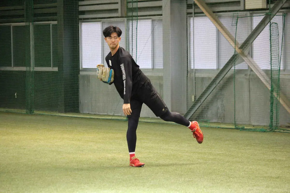 【画像・写真】楽天・古謝　体力強化で2年目の飛躍だ！キャンプの目標球数は1000球