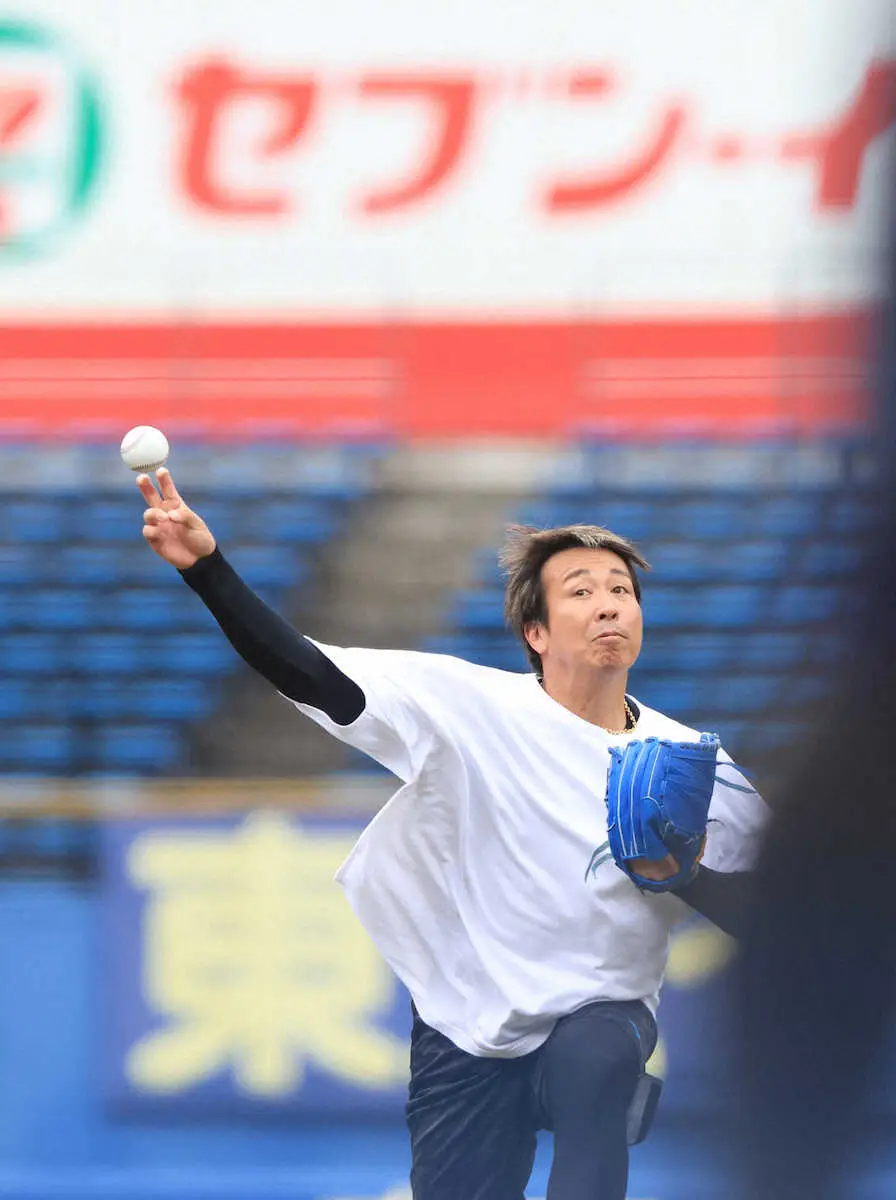 【画像・写真】ロッテの守護神・益田が自主トレ公開　名球会の通算250Sまで残り7　巳年の年男は新球にもチャレンジ