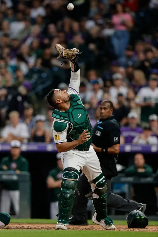 【画像・写真】パドレスがベテラン捕手ディアスと5・4億円で再契約“お家騒動”影響あり今オフ初のメジャー契約