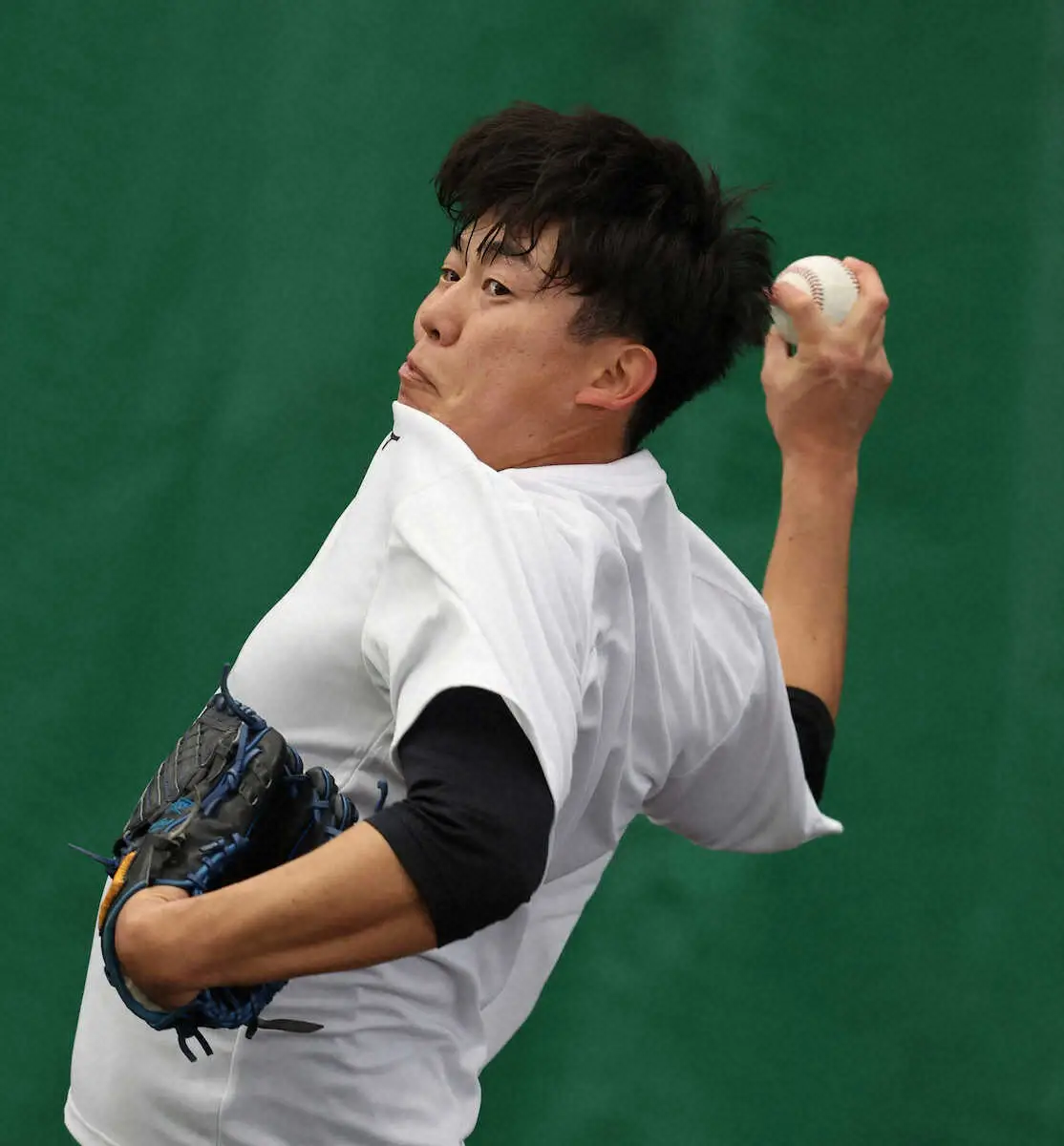 【画像・写真】阪神・畠　宜野座ブルペン一番乗り「たまたまです」　現役ドラフト移籍1年目テンポよく32球